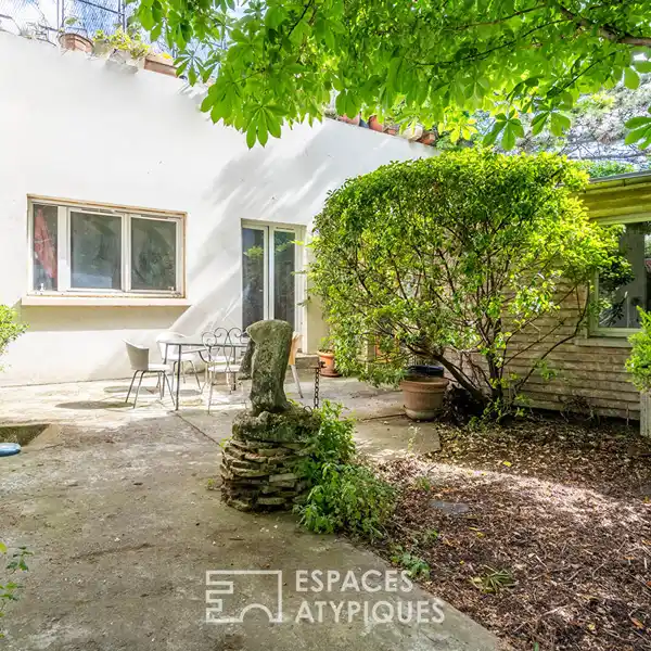 CREATIVE PARISIAN TOWNHOUSE WITH GARDEN WORKSHOP