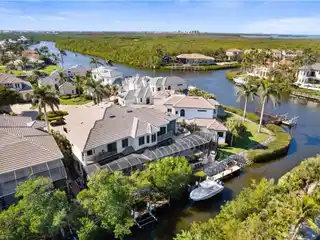 Waterfront Villa in River Reach Estates