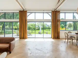 Carefully Renovated Luxury Residence