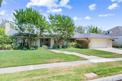 Mid-Century Ranch-Style Home in West Floral Park