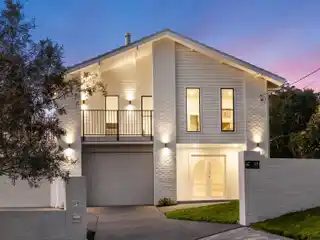 Stunningly Transformed Residence