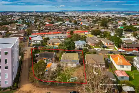 Prime Auckland Corner Site with Massive Potential