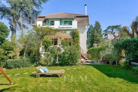 Charming Home in Excellent Condition