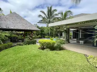 Spacious Tropical Villa with Verandah and Pool