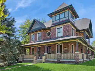 Iconic Victorian Luxury with Artisan Craftsmanship and Smart Design