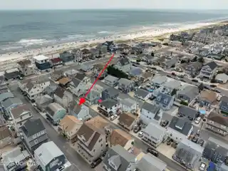 Turnkey Beach House in Monterey Beach