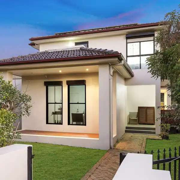 FULL-BRICK HOME AND STUDIO