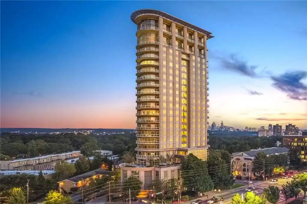 One-of-a-kind Penthouse at the Phoenix