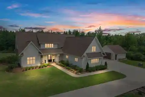 Peaceful Luxury Estate on 8.53 Wooded Acres