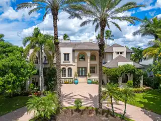 Masterfully Designed Home in the Heart of Coastal Naples