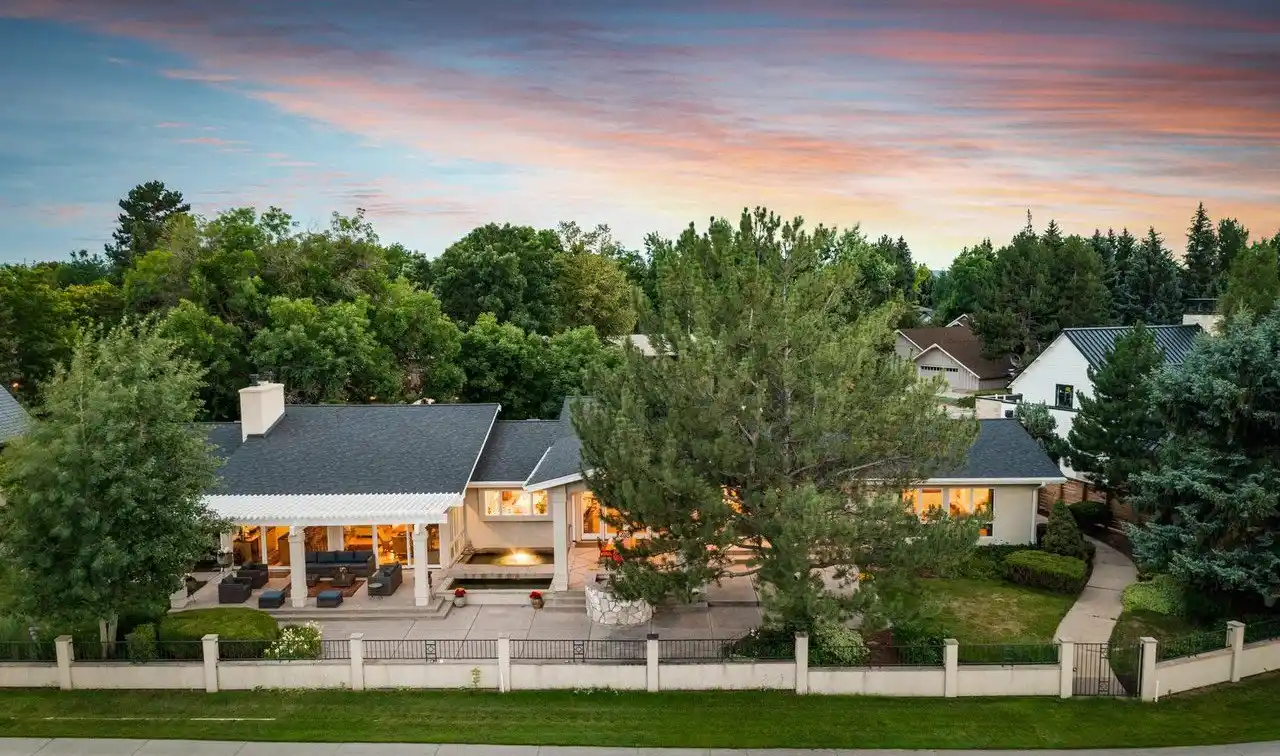 Stunning Boulder Country Club Home with Unobstructed Longs Peak Views and Luxurious Indoor-outdoor Living