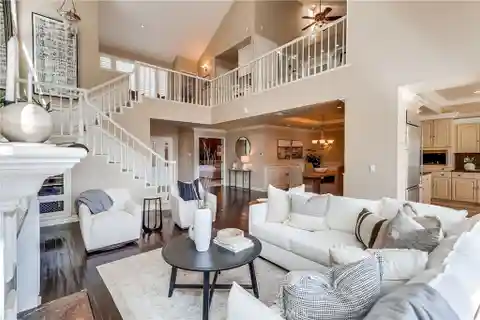 Warmth and Charm in Desirable Bixby Village