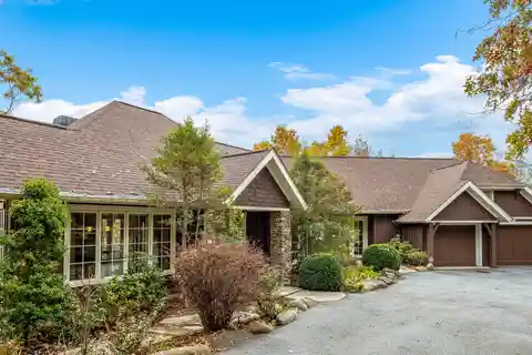 Stunning Mountain Home