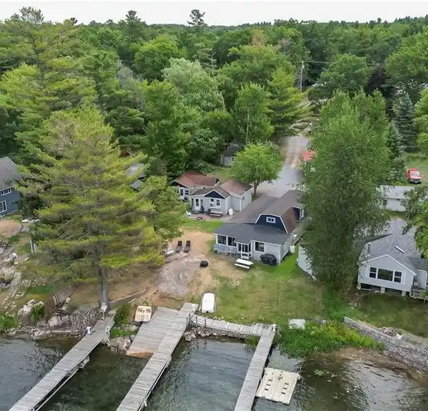 AMAZING WATERFRONT COMPOUND