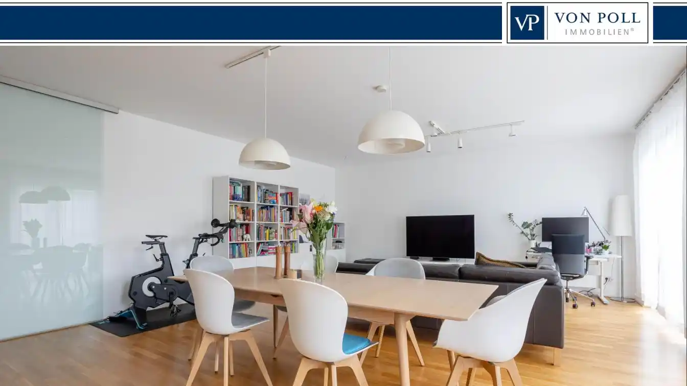Spacious Four-room Apartment with Terrace Near the Rebstockbad