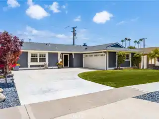 Upgraded Home in Highly Desirable Garden Park