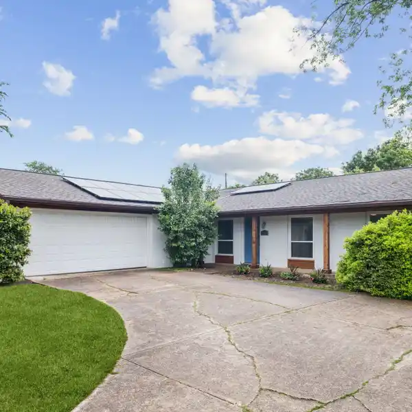 NEWLY RENOVATED SINGLE-LEVEL HOME ON A LARGE LOT