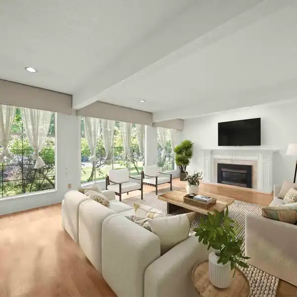 PRESTIGIOUS BROADMOOR EXECUTIVE HOME