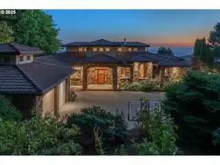 Sophisticated Living with Everyday Comfort