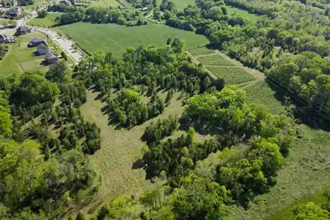Expansive 2and Versatile 3.83-acre Tract