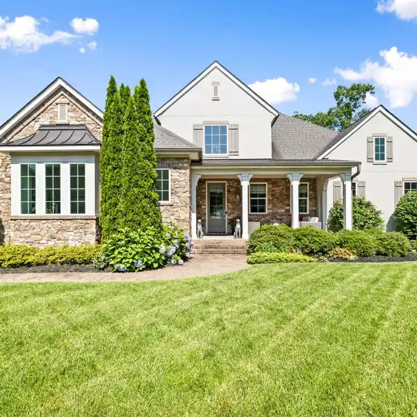 STUNNING HOME OFFERING REFINED LIVING