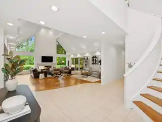 Updated Luxury Home on a Private Cul-De-Sac