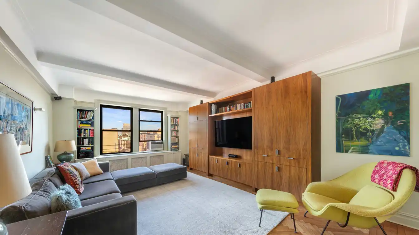 Morningside Heights Prewar Beauty