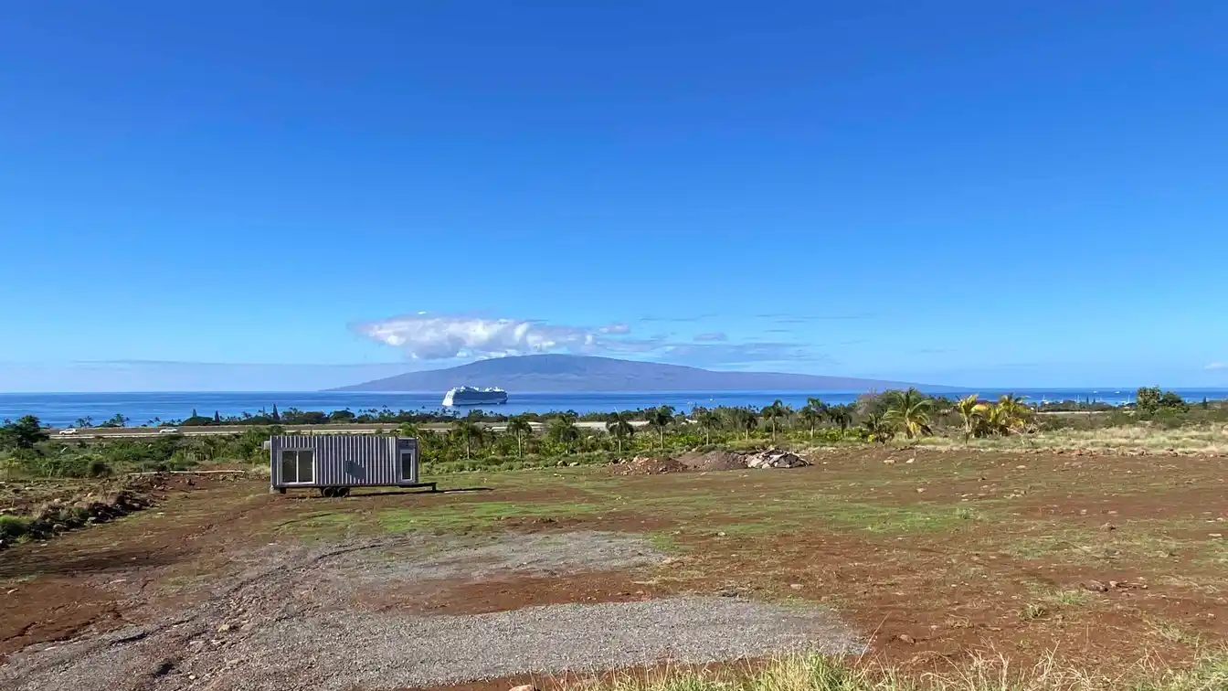 Home Site in Exclusive Puunoa Estates