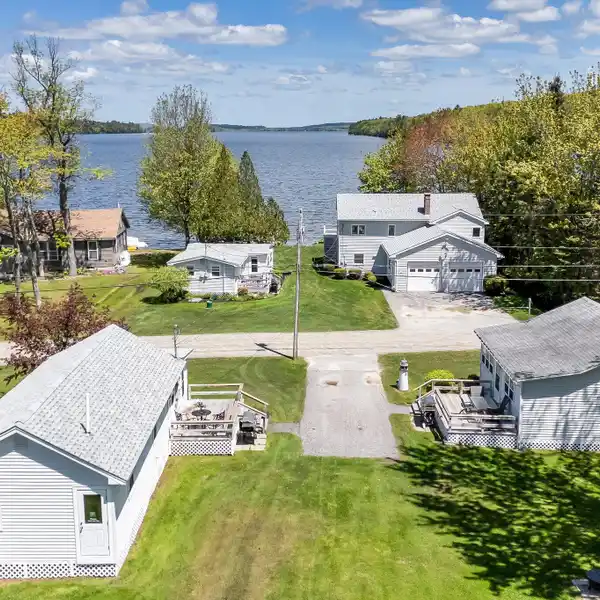 RARE LAKEFRONT FAMILY COMPOUND