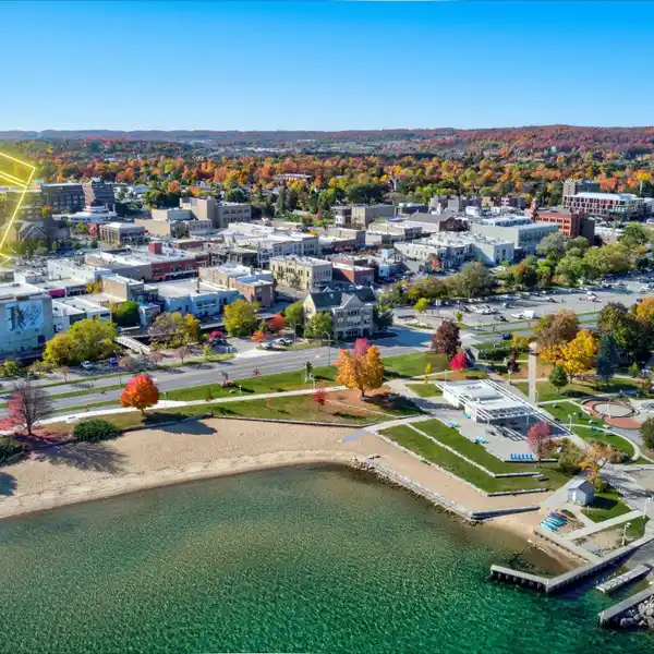 STUNNING DOWNTOWN CONDO