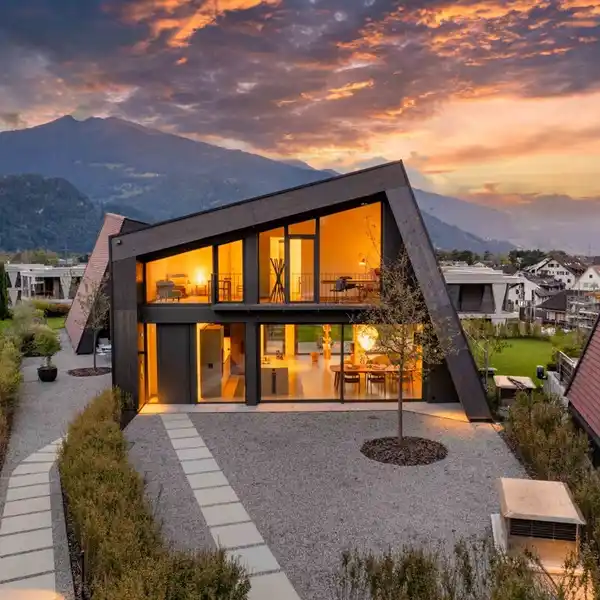NATURE-INSPIRED MODERNISM WITH MOUNTAIN SERENITY