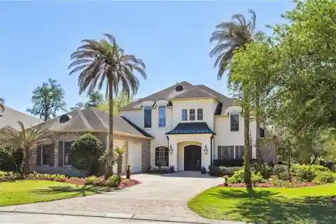 Five-bedroom Home on a Park Within Beautiful English Turn Resort