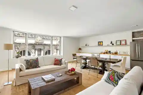 Spacious Renovated Apartment in an Architecturally Significant Building
