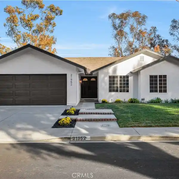BEAUTIFULLY RENOVATED SINGLE-STORY HOME