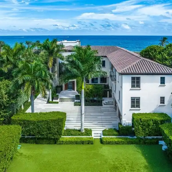MAGNIFICENTLY REIMAGINED OLD WORLD ESTATE