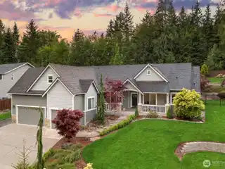 Single-Level Luxury Living at Its Finest in Hidden Ridge
