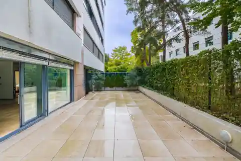 Luxury Apartment Blending Tranquility and Convenience