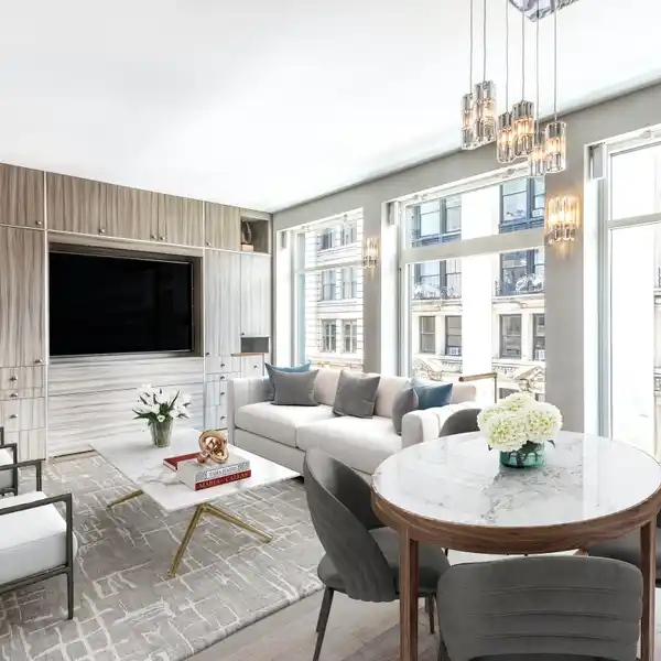 SLEEK AND HANDSOME BOUTIQUE STYLE CONDO IN FLATIRON
