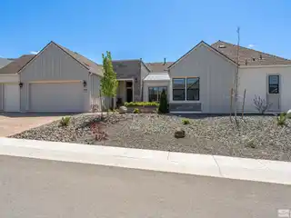 Meticulously Maintained Home in Ridgeline at Carmella Ranch