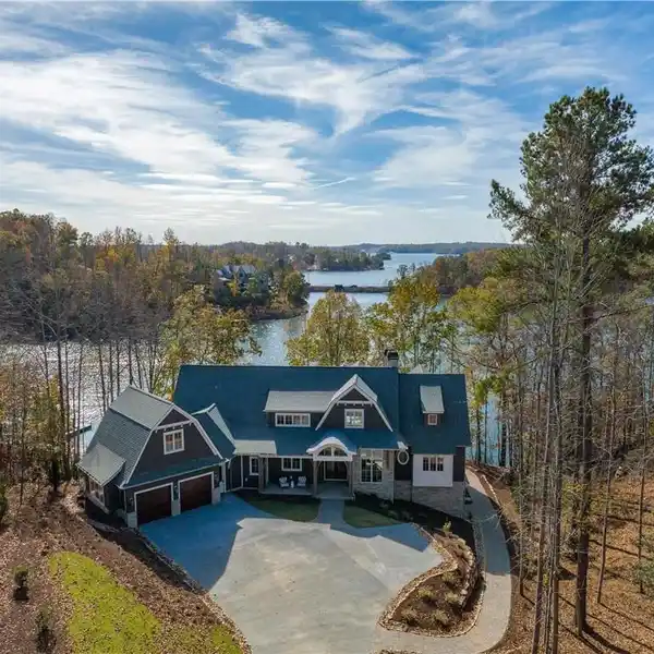 LUXURY LAKE ESTATE NEW CONSTRUCTION OPPORTUNITY LAKE LANIER