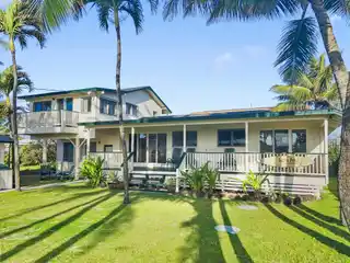 Classic Old World Hawaiian Charm