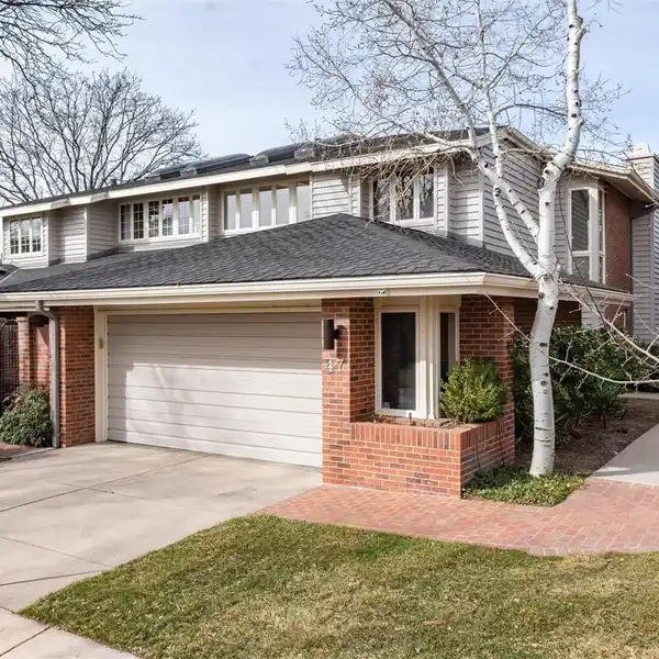 CHARMING HOME IN THE PRESTIGIOUS POLO CLUB NORTH COMMUNITY