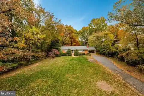 Prime Mclean Lot for Custom Estate Development