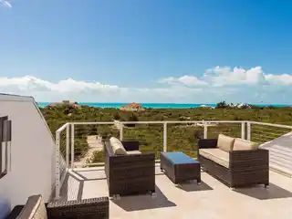 Surf Lodge Villa