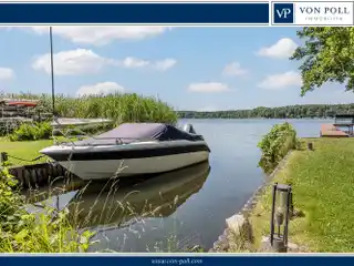 Special Property on the Halbinsel