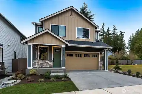 Modern Farmhouse in Coyote Ridge