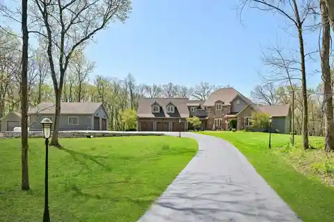 Private Gated Estate Near Lake Geneva Bliss