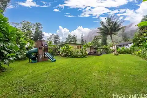 Cozy Home Offering a Truly Tranquil Escape from City Life