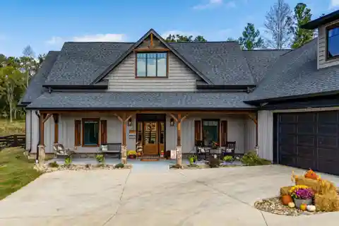 Custom Mountain View Estate