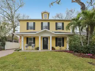 Stunning Home in the Sought-After Bayshore Beautiful Neighborhood